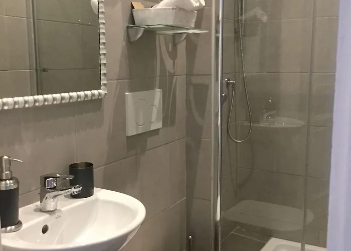 Le Cupole Di بيت ضيافة