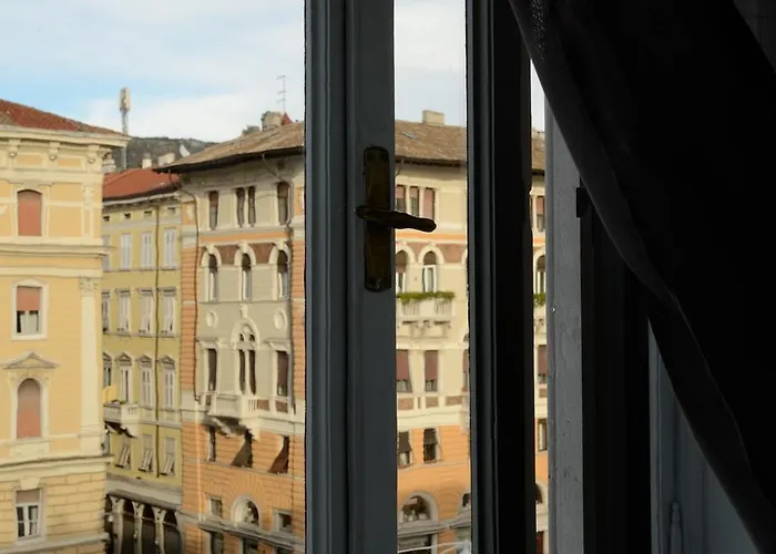 Le Cupole Di ترييستي