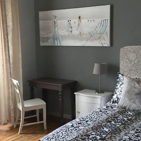 Residenza Degli Artisti - La Maison Pensionat Trieste