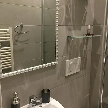 Residenza Degli Artisti - La Maison Triëst
